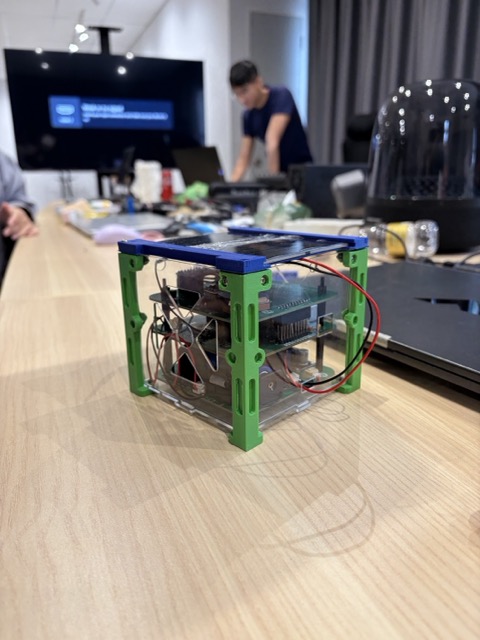 DecimalSat — 1U CubeSat Nanosatellite